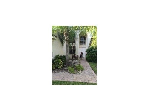 2072 SW 176  AV, Hollywood, FL 33029