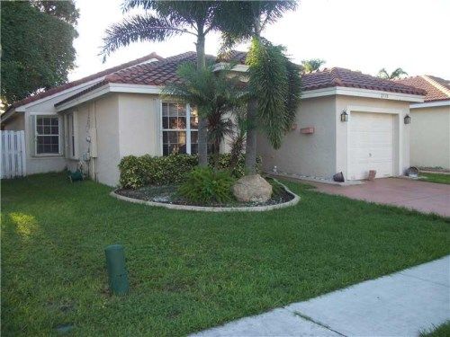2538 SW 177 AV, Hollywood, FL 33029