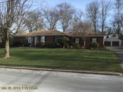 722 Albemarle St, Wyckoff, NJ 07481