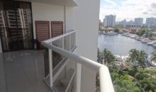 3610 Yacht Club Dr # 912 Miami, FL 33180