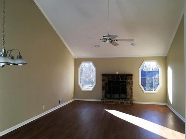 467 Summerville Drive, Lawrenceville, GA 30045