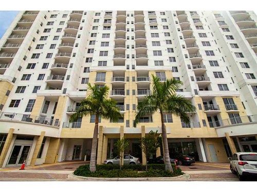 1830 RADIUS DR # 323, Hollywood, FL 33020