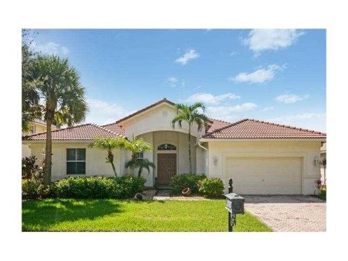 3974 Nighthawk Dr, Fort Lauderdale, FL 33331