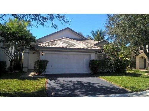 2925 NW 70th Ave, Pompano Beach, FL 33063