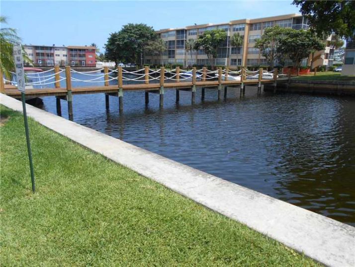 2761 Taft St # 403, Hollywood, FL 33020