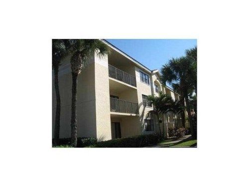 550 S PARK RD # 11-8, Hollywood, FL 33021