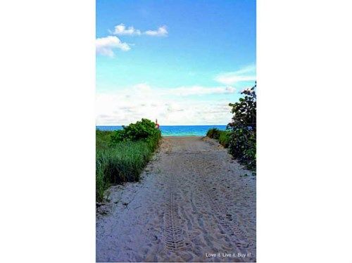 9559 COLLINS AV # PH-07, Miami Beach, FL 33154