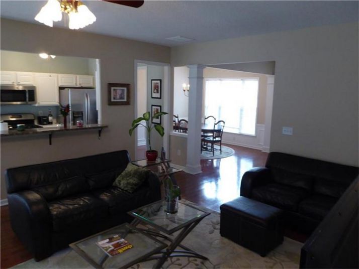 1071 Dunedin Trail, Woodstock, GA 30188