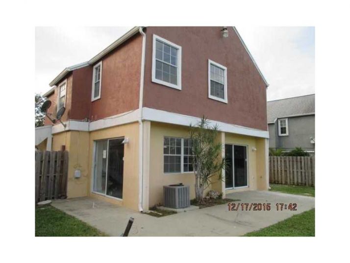 3391 Java Plum Ave, Hollywood, FL 33025