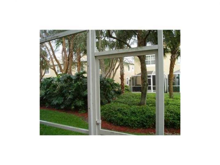 2024 Pompeii Ct # 2024, Fort Lauderdale, FL 33327