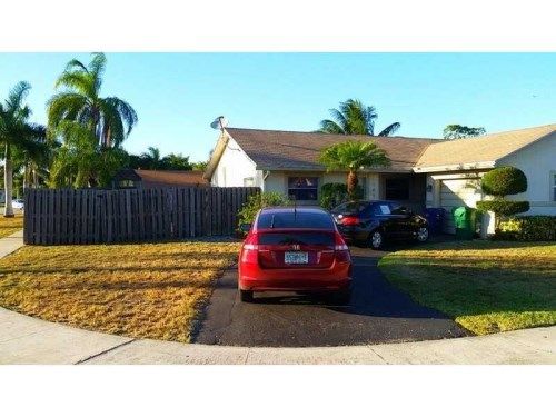 8141 NW 44th Ct, Fort Lauderdale, FL 33351