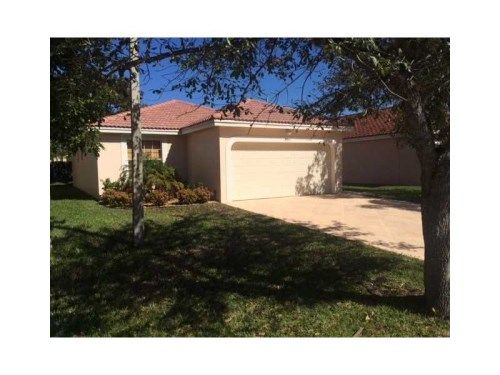 18391 NW 8th St, Hollywood, FL 33029