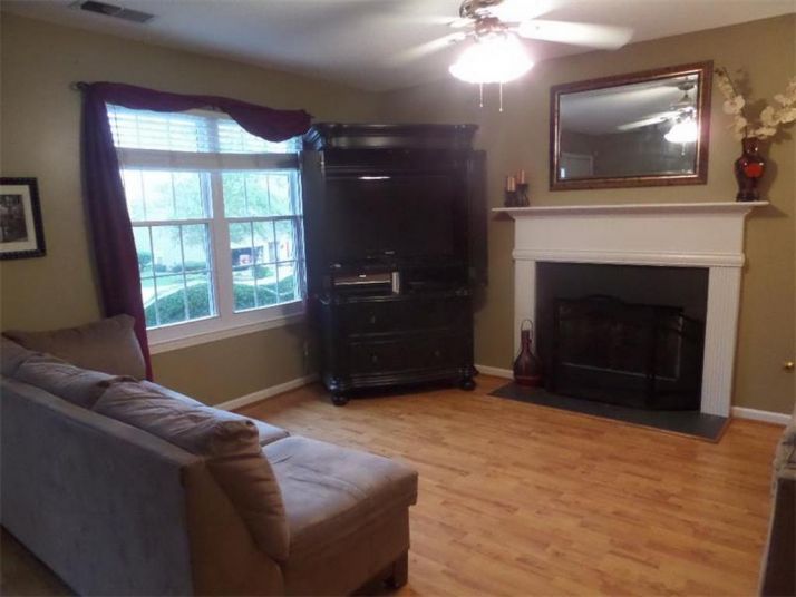 2105 Serenity Drive Nw, Acworth, GA 30101