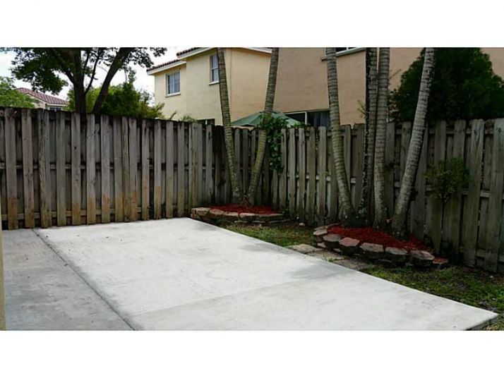 3870 SW 171 AV # 3870, Hollywood, FL 33027