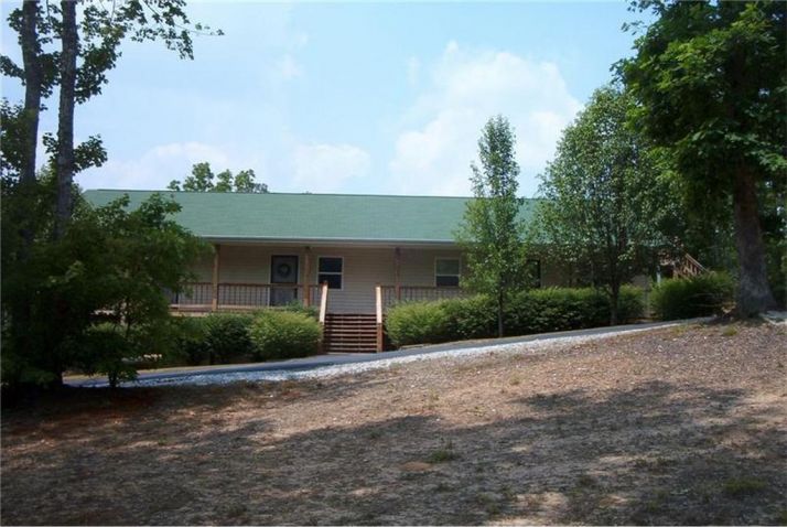 1359 Camp Creek Road, Lakemont, GA 30552