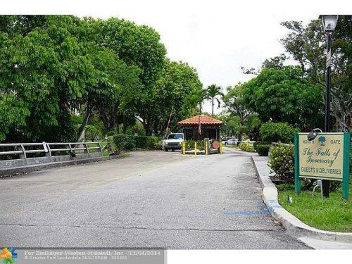 6061 N FALLS CIRCLE DR # 101, Fort Lauderdale, FL 33319