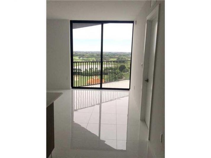 5252 NW 85 AVE # 1906, Miami, FL 33166