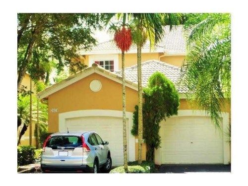 2074 Madeira # 2074, Fort Lauderdale, FL 33327