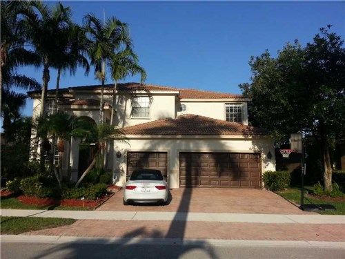 2527 Eagle Run Dr, Fort Lauderdale, FL 33327