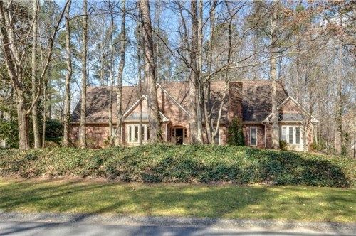 3363 Lake Crest Lane, Roswell, GA 30075