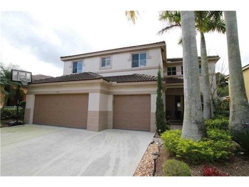 1114 Sunflower Cir, Fort Lauderdale, FL 33327