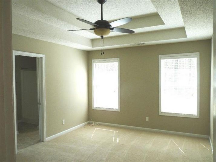 84 Light House Circle, Maysville, GA 30558