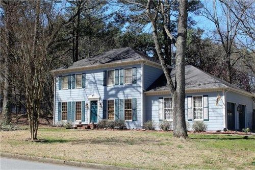 3999 Shady Drive, Lilburn, GA 30047