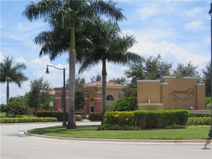 14350 SW 9th Ct # 2307, Hollywood, FL 33027