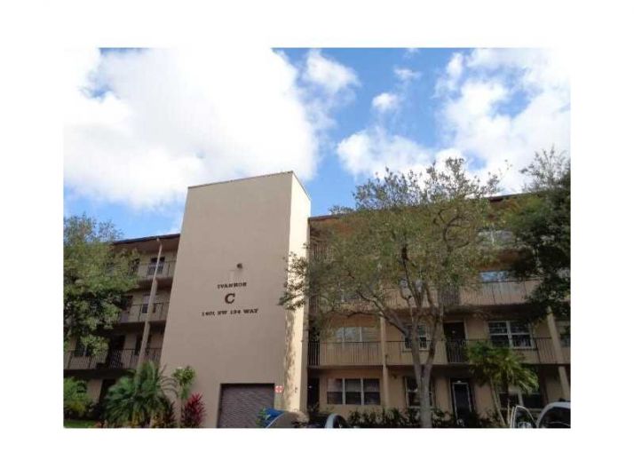 1401 SW 134th Way # C213, Hollywood, FL 33027