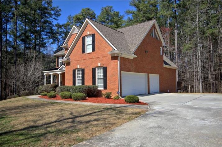 265 Newfield Drive, Tyrone, GA 30290