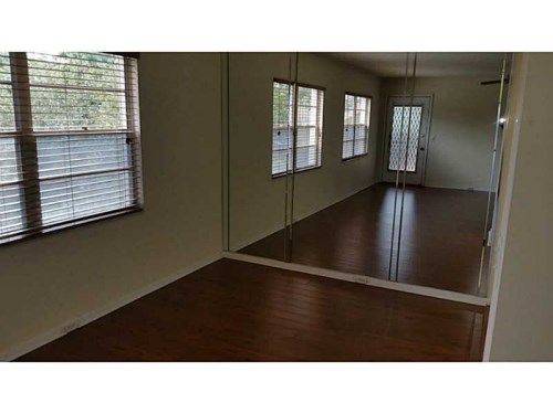 850 SW 133 TE # 301B, Hollywood, FL 33027