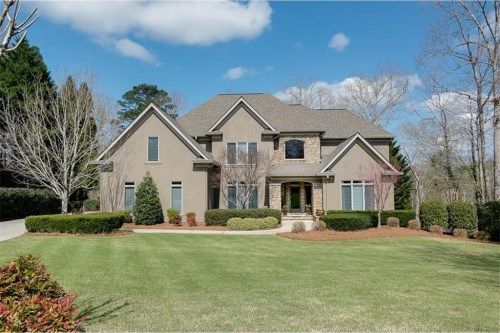 590 Fawn Glen Court, Roswell, GA 30075