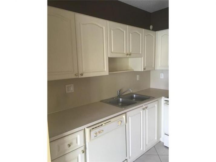 12733 SW 28th Ct, Hollywood, FL 33027