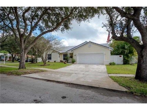 1721 SW 129th Ave, Hollywood, FL 33027