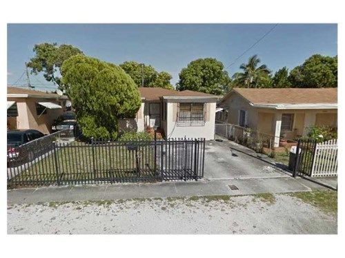 4605 E 8 LN, Hialeah, FL 33013