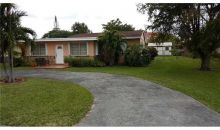 9887 NW 27th Ter Miami, FL 33172