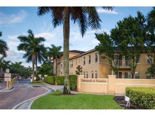 4465 SW 160 AV # 204, Hollywood, FL 33027