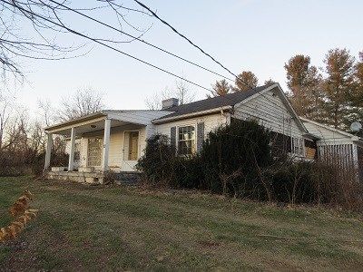 2418 King Mill Pike, Bristol, VA 24201