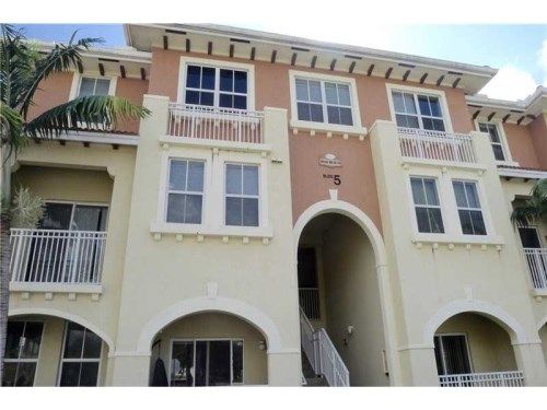 10850 NW 89th Ter # 201-5, Miami, FL 33178