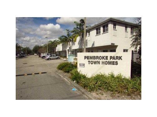 3928 SW 52nd Ave # F1, Hollywood, FL 33023