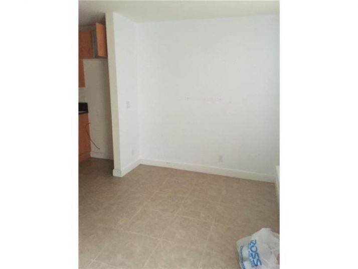 9992 SW 26th St # 133, Hollywood, FL 33025