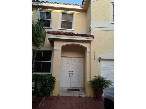 3839 SW 170th Ave, Hollywood, FL 33027