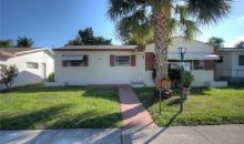 275 SW 8TH ST Dania, FL 33004