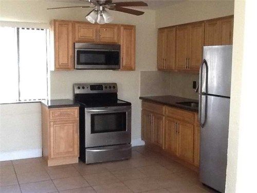 1715 THOMAS ST # 1-2, Hollywood, FL 33020