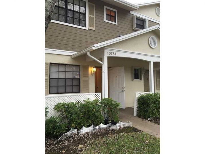 10781 NW 11th St # 10781, Hollywood, FL 33026