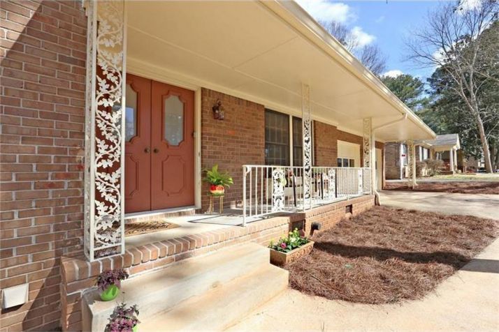 4264 Rue Antoinette, Stone Mountain, GA 30083