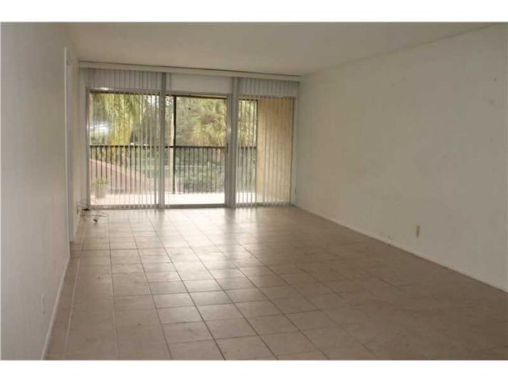 5090 SW 64th Ave # 304, Fort Lauderdale, FL 33314