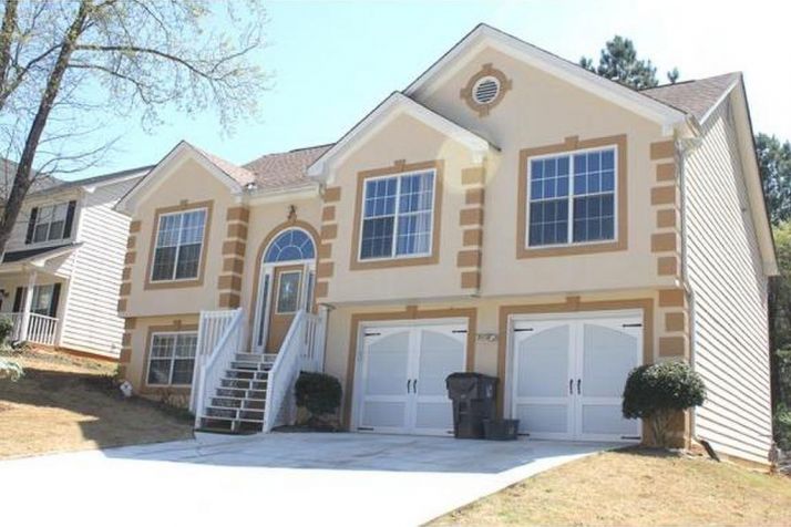 2490 Padens Valley Lane, Lawrenceville, GA 30044