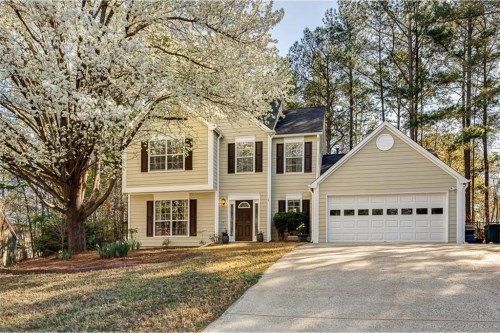 7012 Woodfield Way, Woodstock, GA 30188