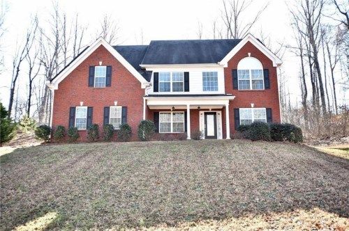 1009 City Market Street, Hoschton, GA 30548